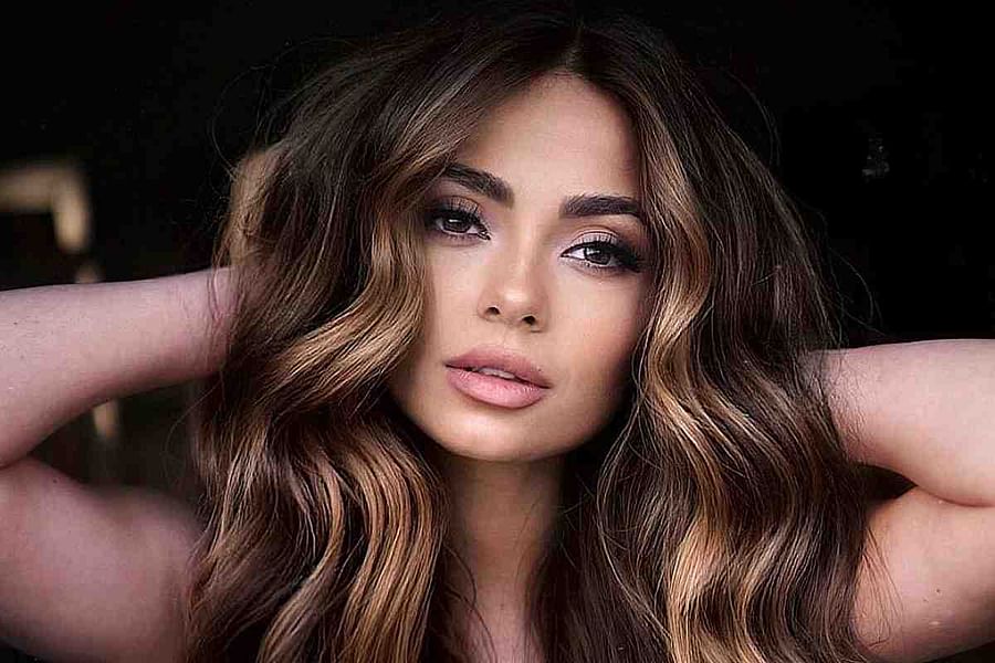 soft caramel hair color