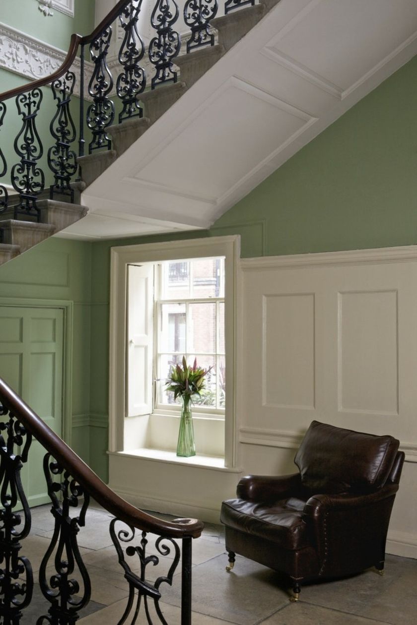 pistachio green entryway