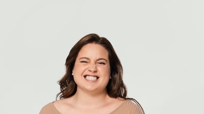 Body Confidence Boost: How to Embrace and Accentuate Your Natural Shape with Color and Style