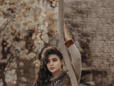 Fall Fashion Forward: Embracing the Deep Autumn Color Palette for a Stylish New Season